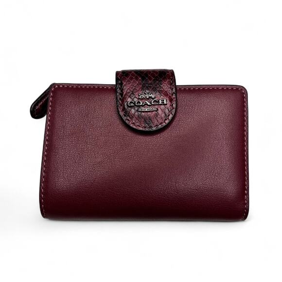 COACH NWT Medium Corner Zip Wallet Colorblock Maroon Burgundy snakeskin leather - Picture 2 of 14